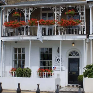 4* Bed & Breakfast Hamiltons Boutique